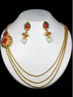 Exclusive Polki Set